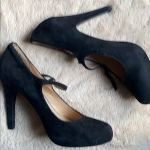 Black suede guess heels
